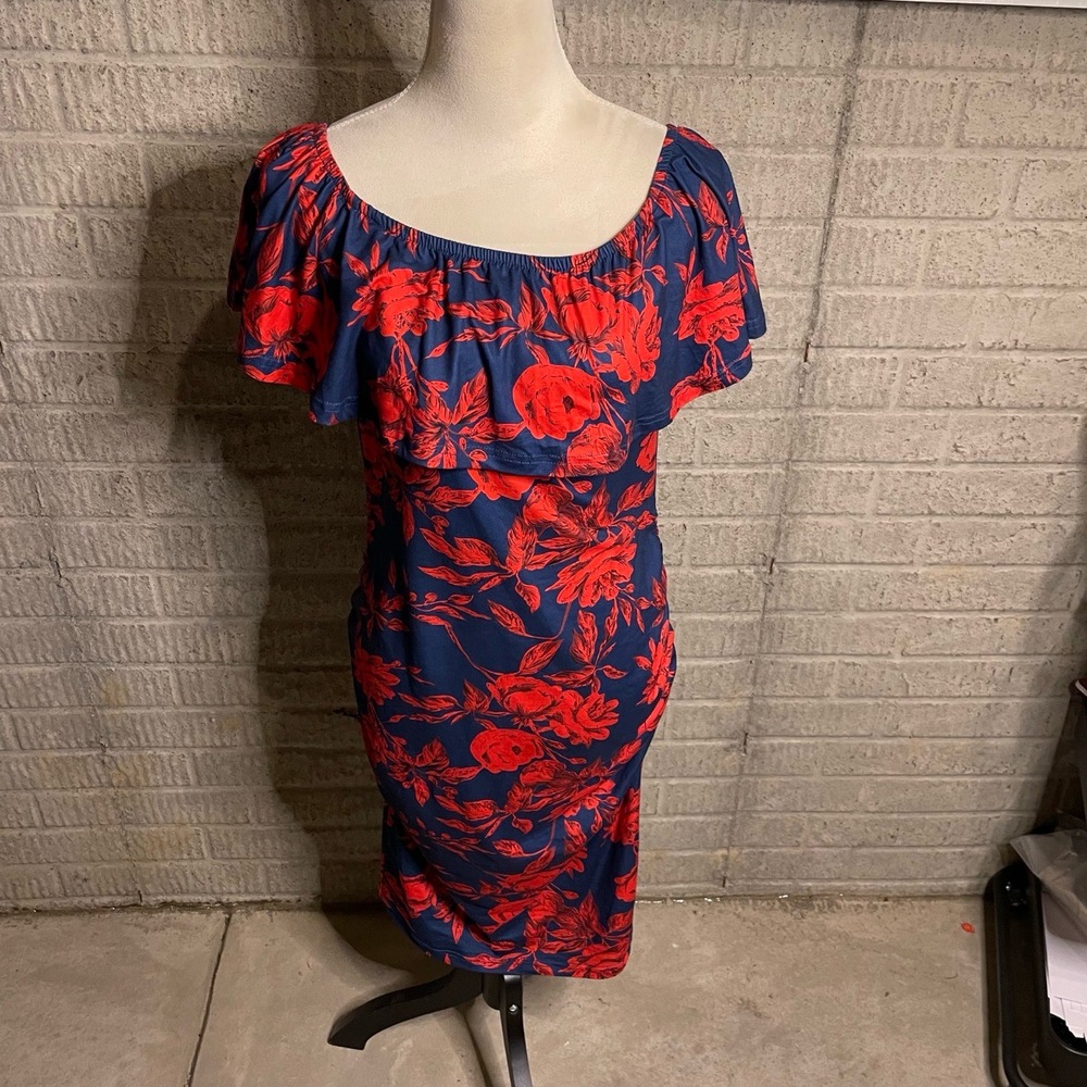 Off Shoulder Floral Ruffle Maternity Dress Size‎ Medium - Picture 2 of 5
